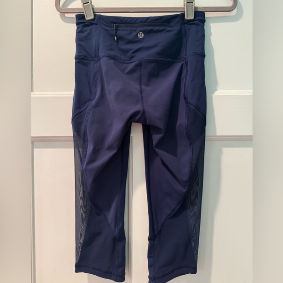 Lululemon Run with the Sun Cropped Leggings - Navy, Mesh Cut Outs - Picture 2 of 2